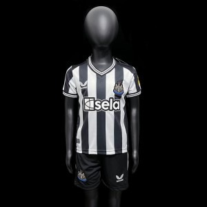 Kids 23/24 Newcastle United Home Jersey Size 16-28