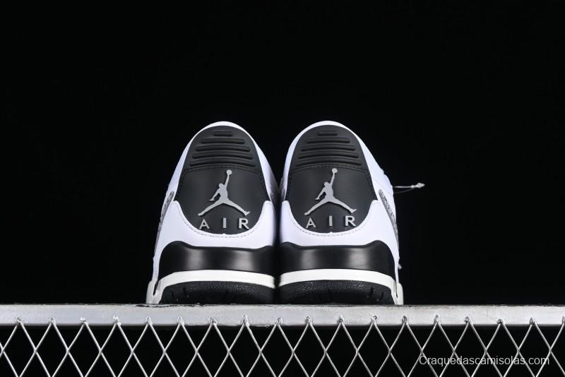 Air Jordan Legacy AJ312 Low Sneakers